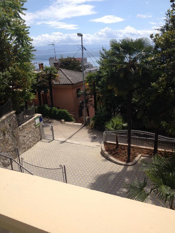 Apartments Villa Atta Opatija Exterior photo