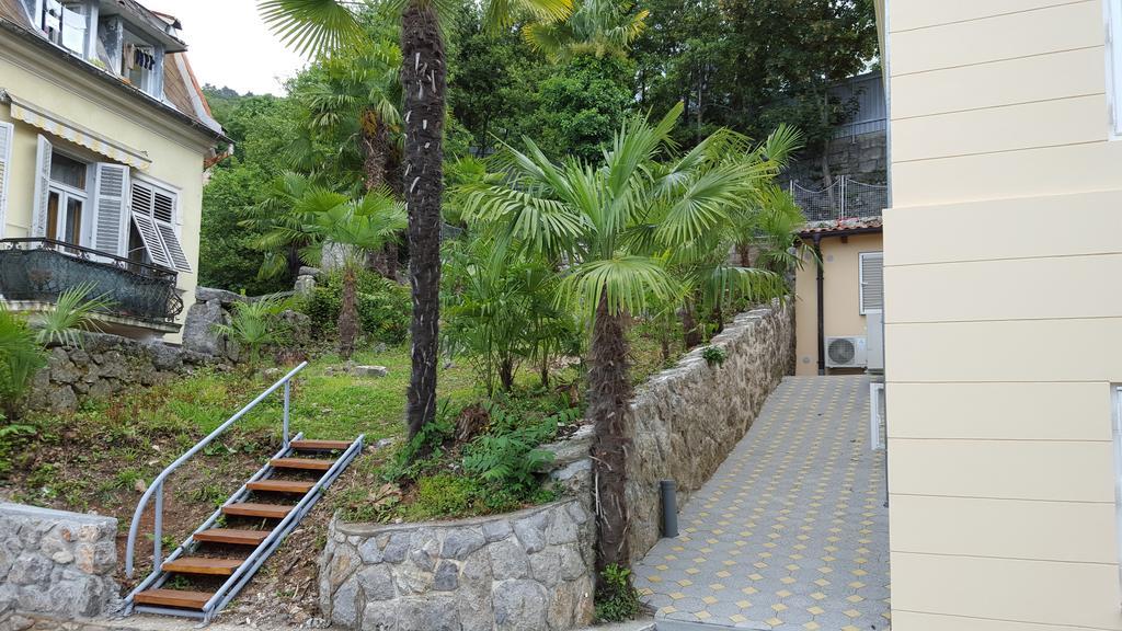 Apartments Villa Atta Opatija Exterior photo