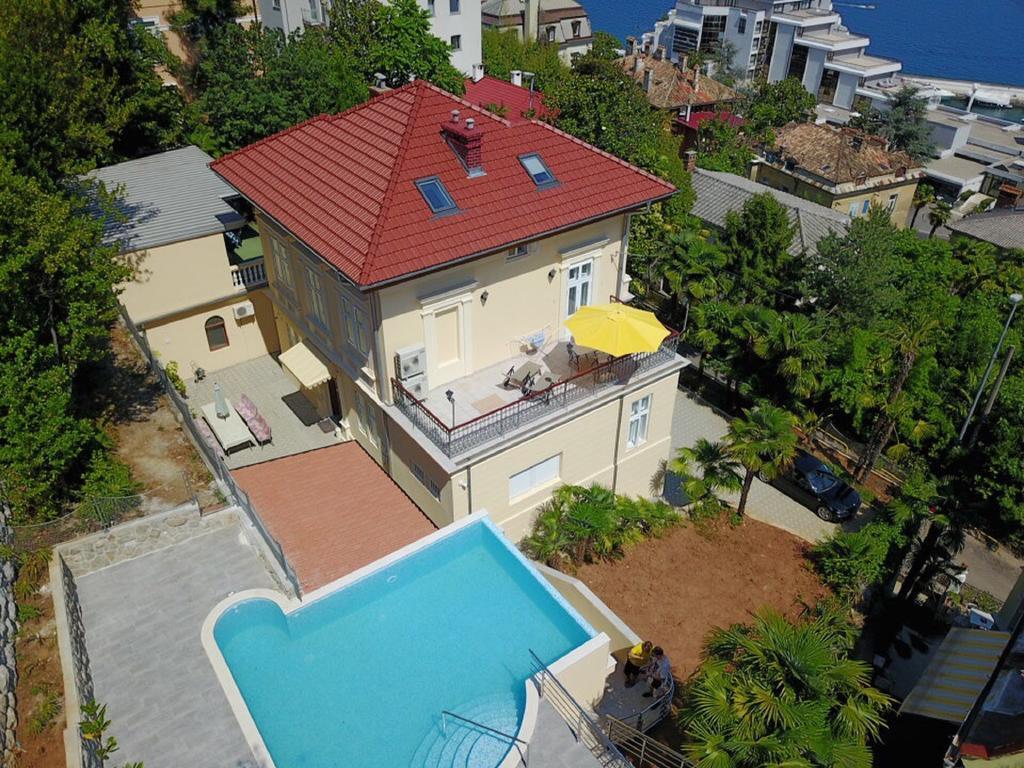 Apartments Villa Atta Opatija Exterior photo